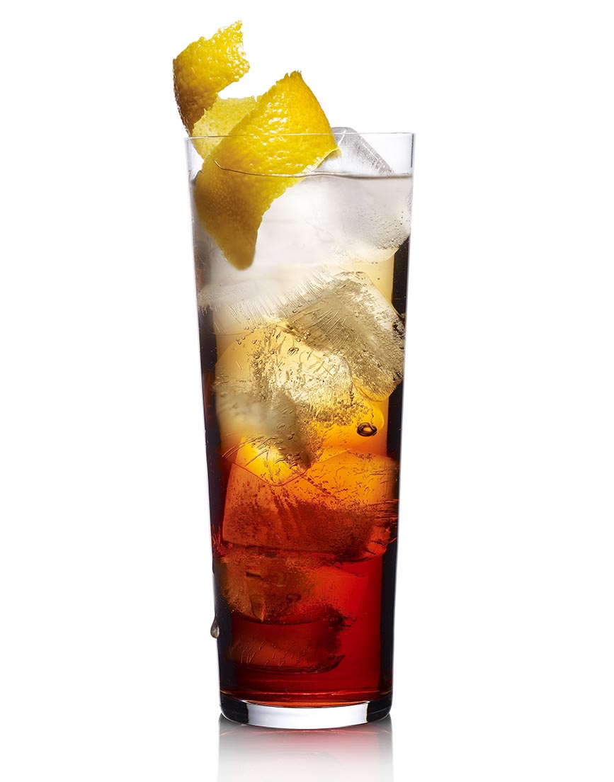 LEVI_BROWN_DRINK_01